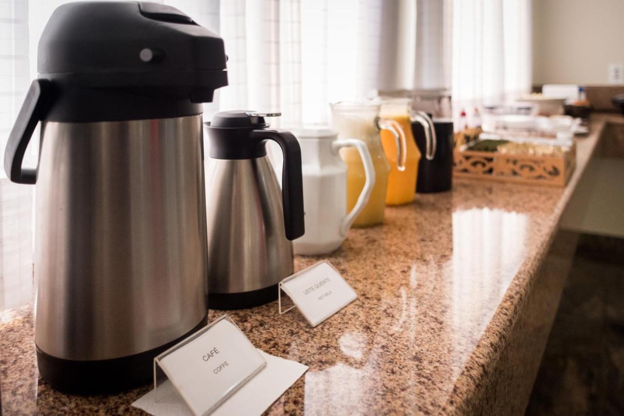 Holambra Garden Hotel المظهر الخارجي الصورة Coffee pot